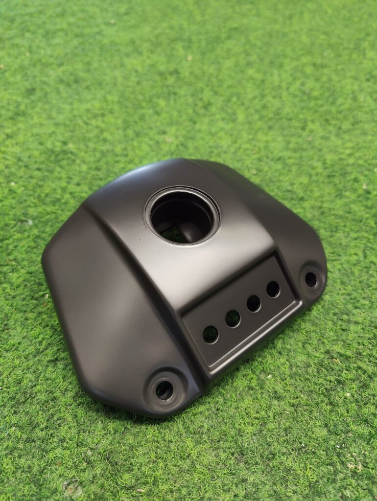 Headlight Visor pinnoitus 67806-86